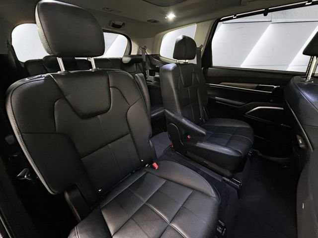 Used 2022 Gray Kia SX image 16