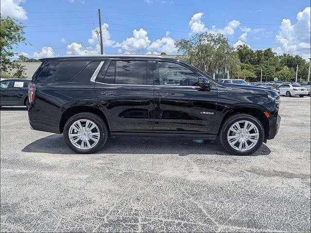 Used 2024 Black Chevrolet High Country image 3