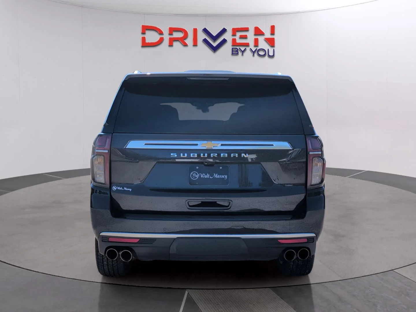 Used 2023 Dark Ash Metallic Chevrolet High Country image 4