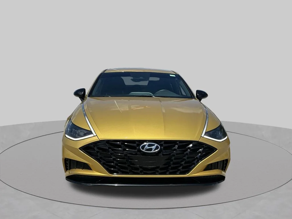 Used 2021 Yellow Hyundai SEL Plus image 16