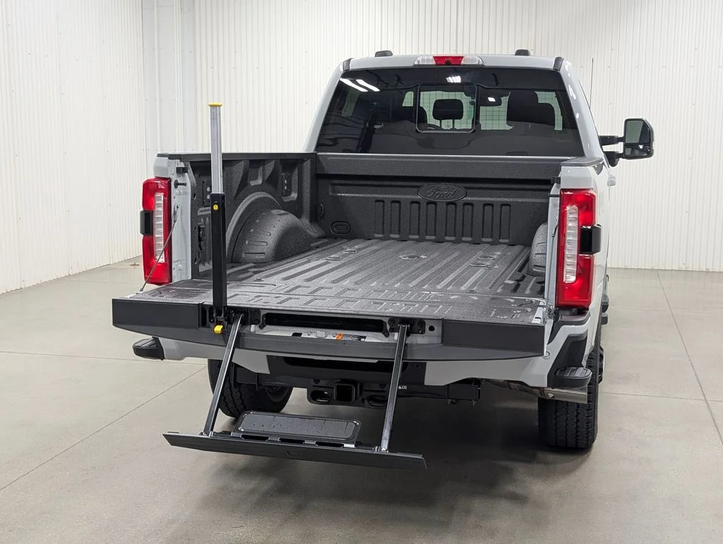 New 2026 Avalanche Ford F-250® Lariat® image 29