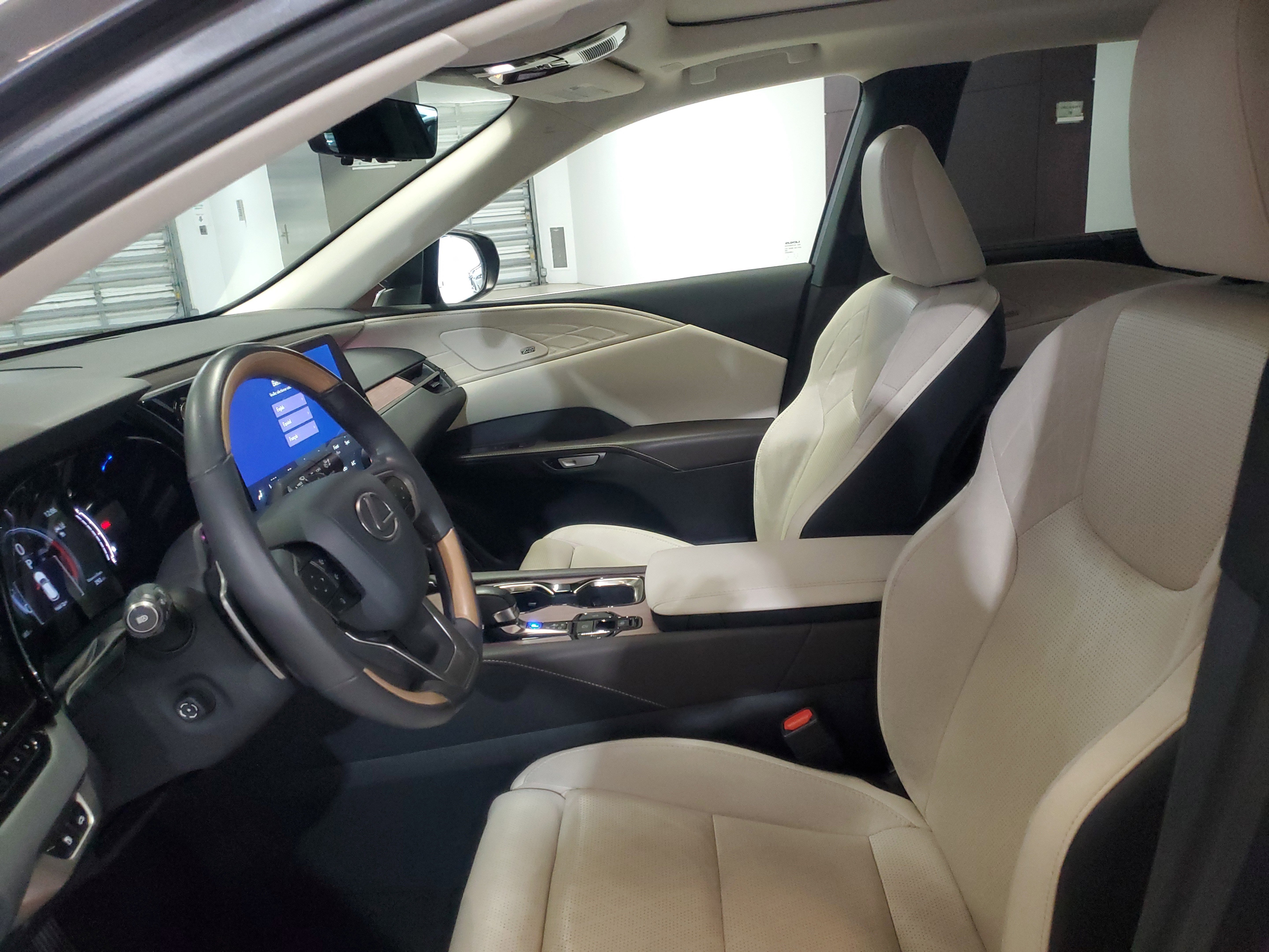 Used 2024 Cloudburst Gray Lexus RX 350 image 17