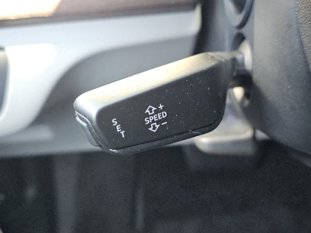 Used 2022 Black Metallic Audi 45 S line Premium image 13