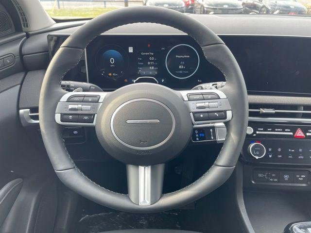 2025 Hyundai Tucson Limited - Photo 8