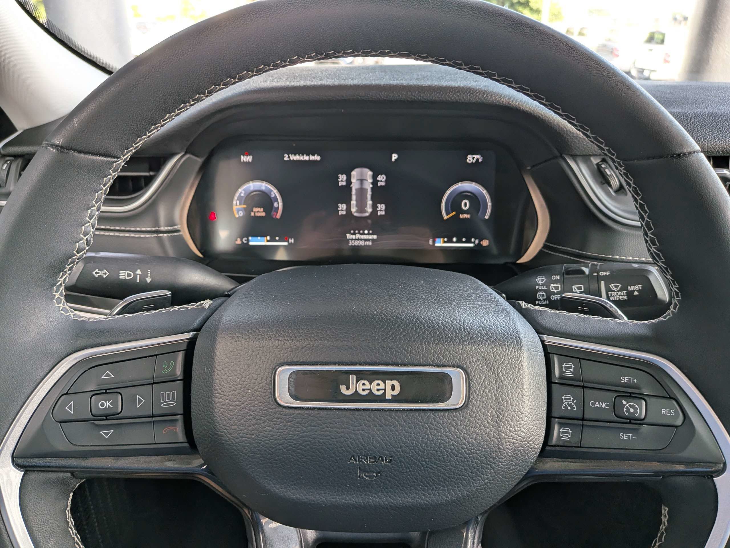 Used 2023 Black Jeep Laredo image 24