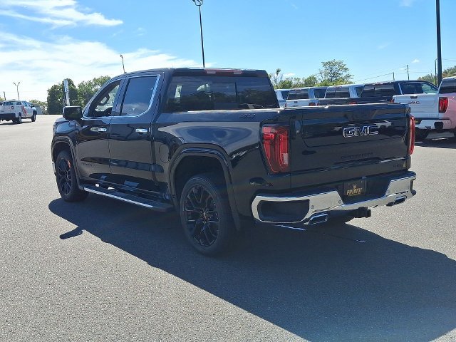 New 2026 Onyx Black GMC SLT image 17