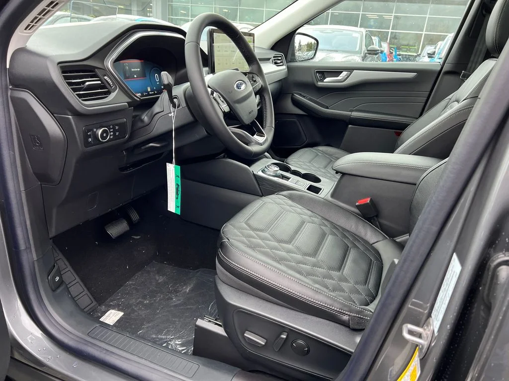 New 2024 Gray Ford Base image 18
