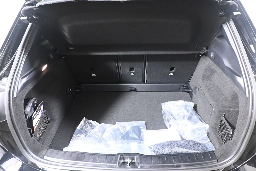 Used 2026 Black Mercedes-Benz GLA 250 image 36