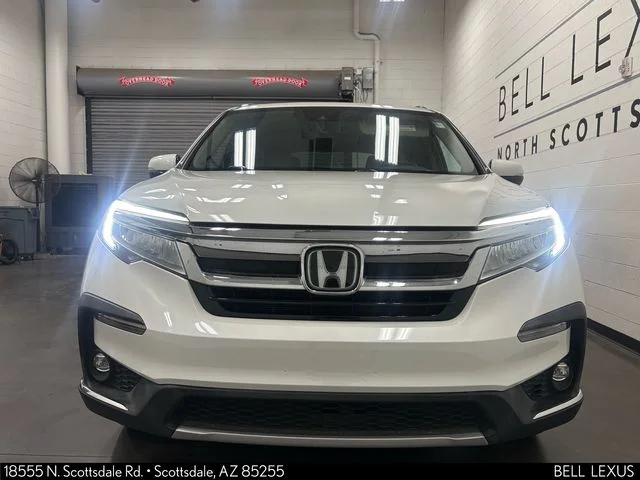 Used 2021 White Honda Touring image 4