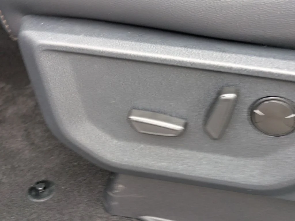 New 2026 Carbonized Gray Metallic Ford Lariat image 22