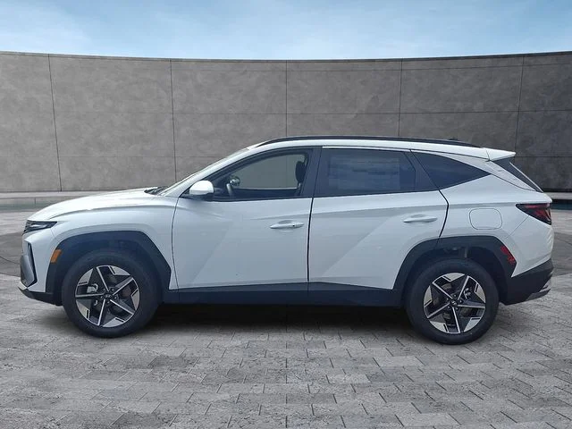New 2026 White Hyundai SEL image 4