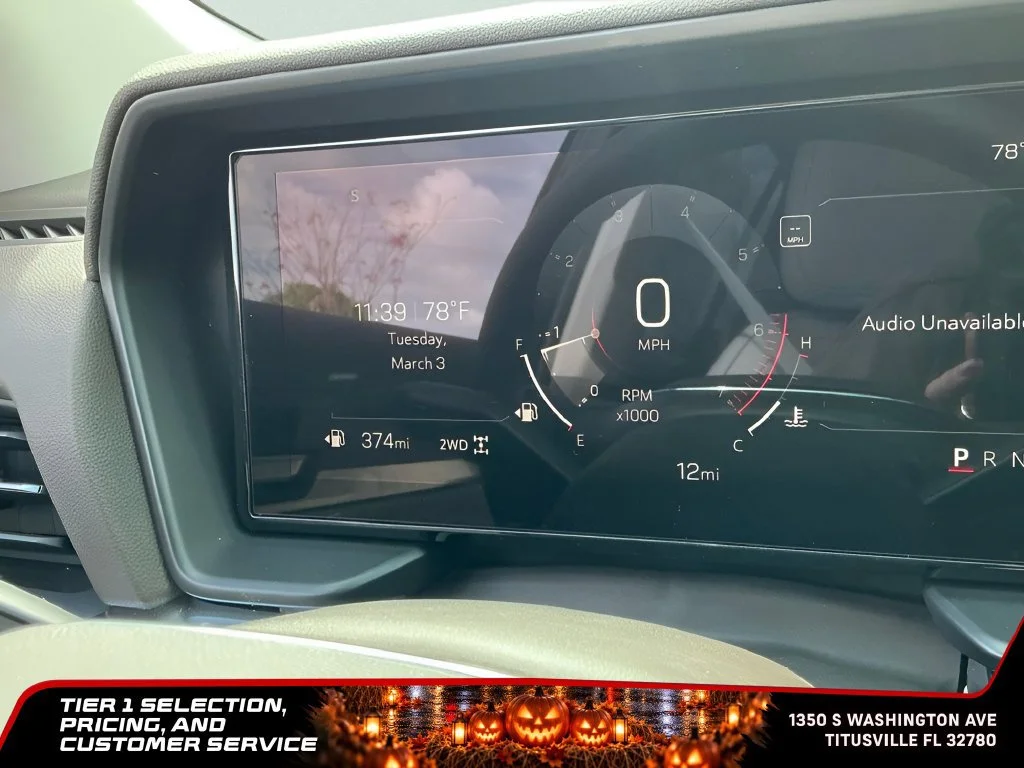 New 2026 Glacier White Tricoat GMC Denali image 32