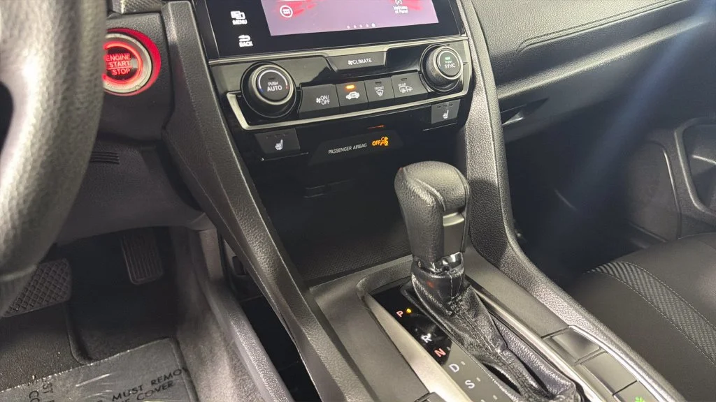 Used 2018  Honda EX image 24