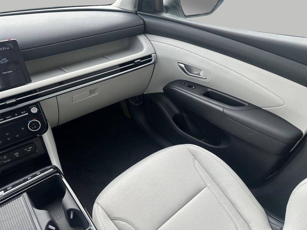 New 2026 Creamy White Pearl Hyundai SEL AWD image 13