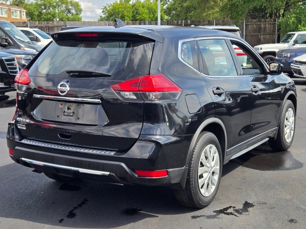 Used 2017 Black Nissan S image 10
