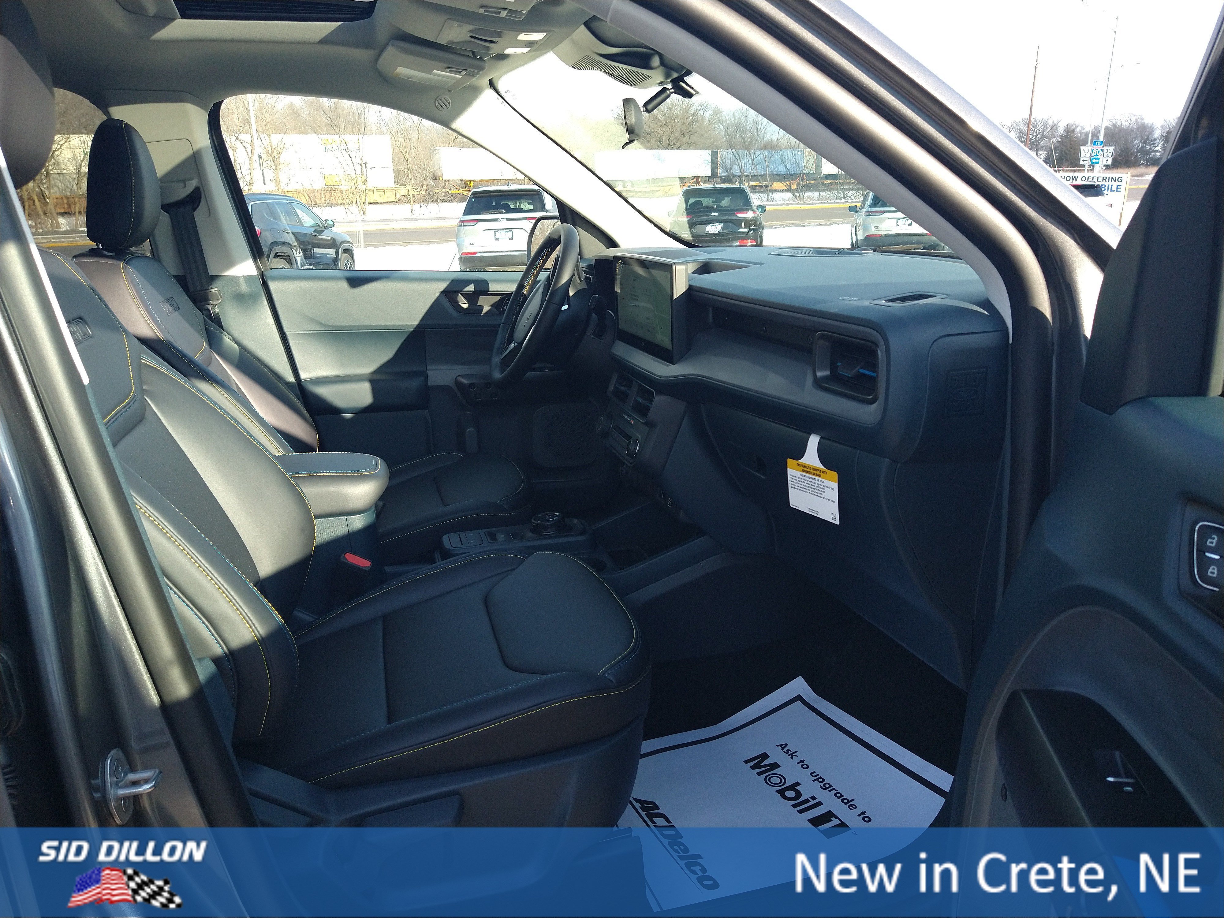 New 2026 Carbonized Gray Metallic Ford Lobo High image 4