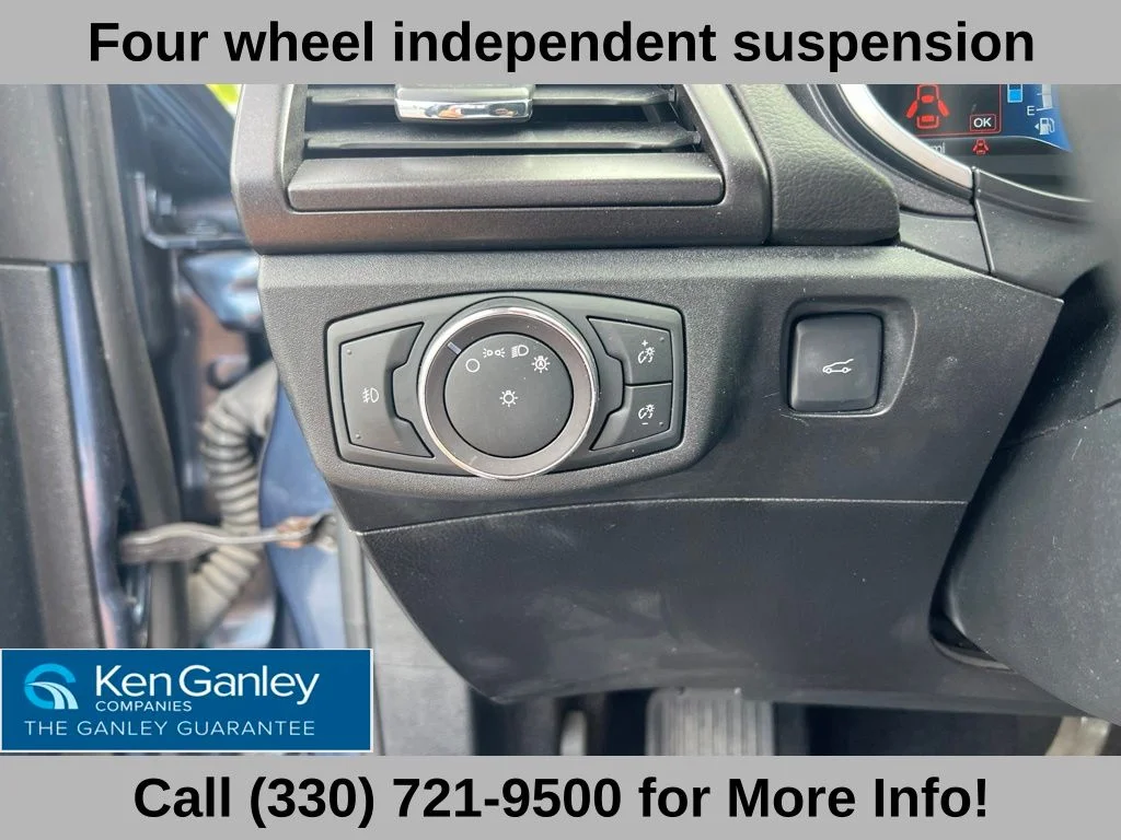 Used 2019 Blue Ford Titanium image 26