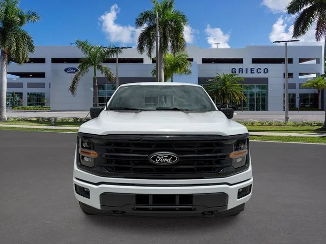 New 2026 Oxford White Ford XLT image 2