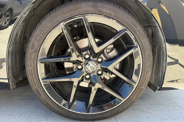 Used 2024 Crystal Black Pearl Honda Sport image 5