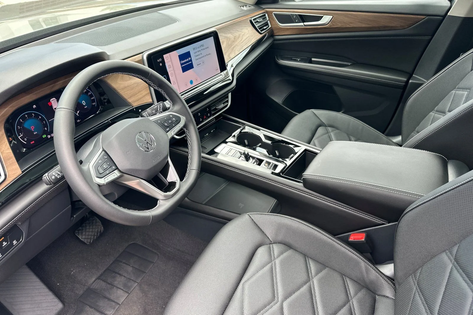 New 2026 Gray Volkswagen 2.0T SE w/Technology image 8
