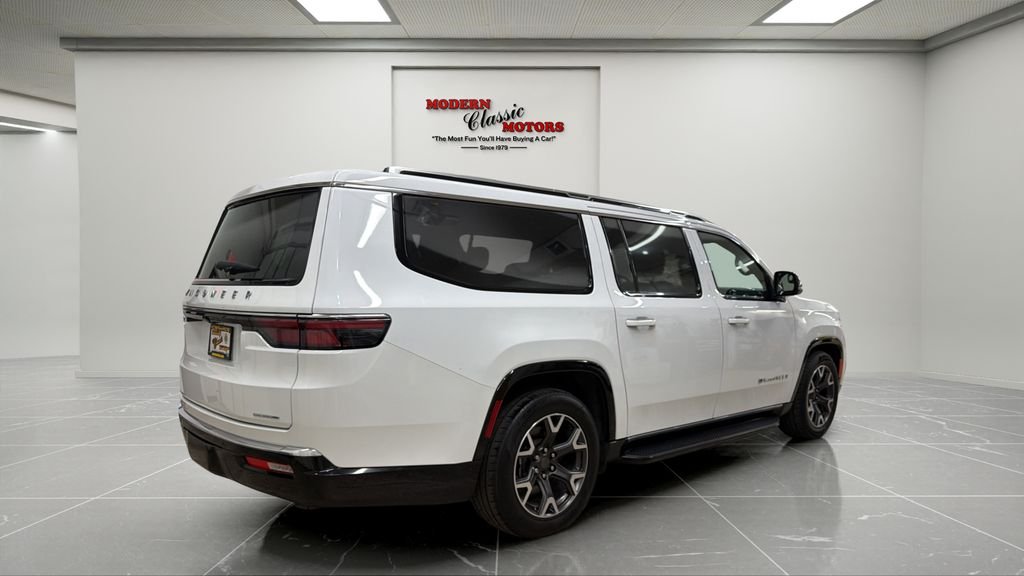 Used 2024 White Jeep Series III image 5