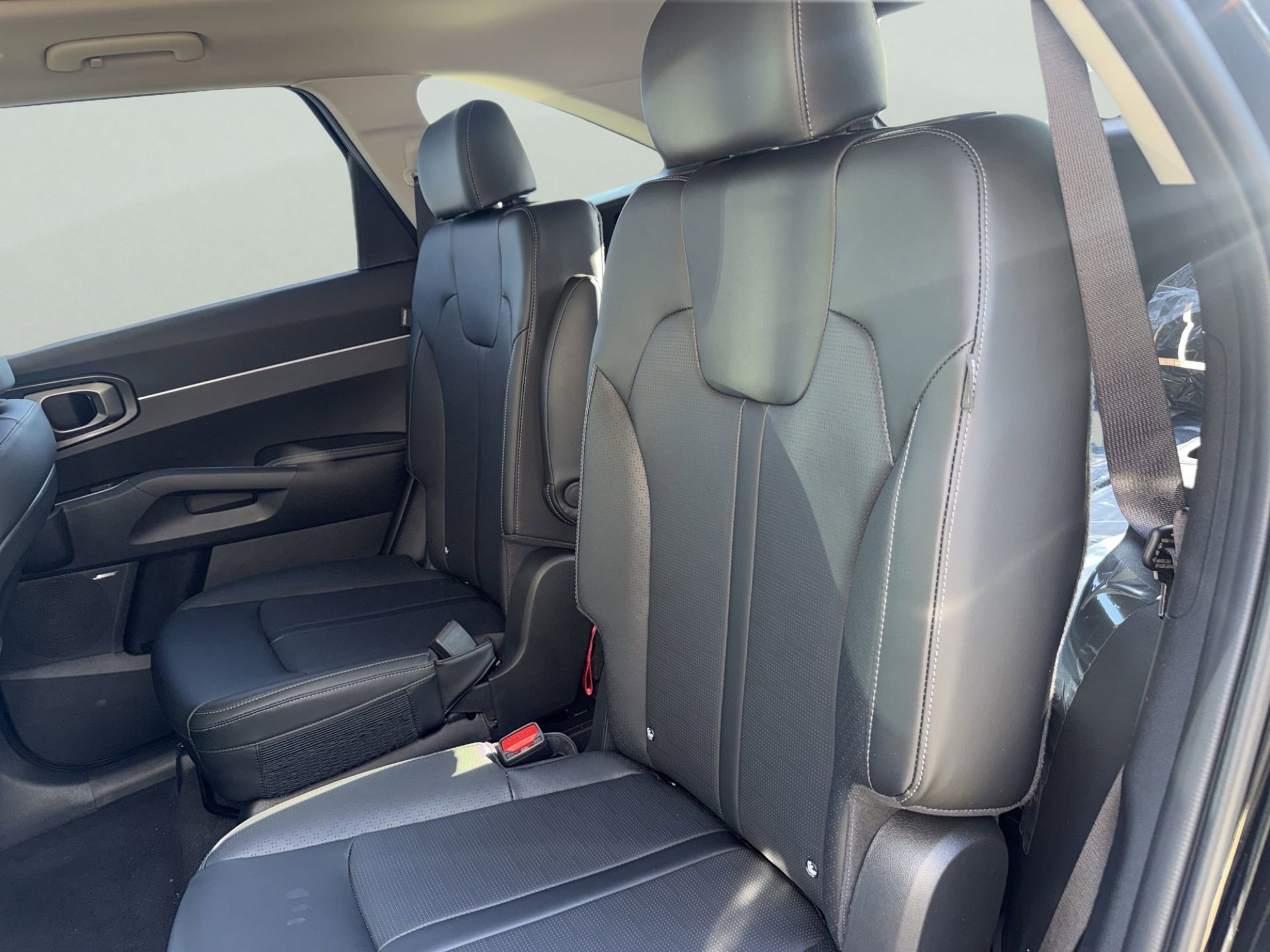 New 2026 Ebony Black Kia EX image 16