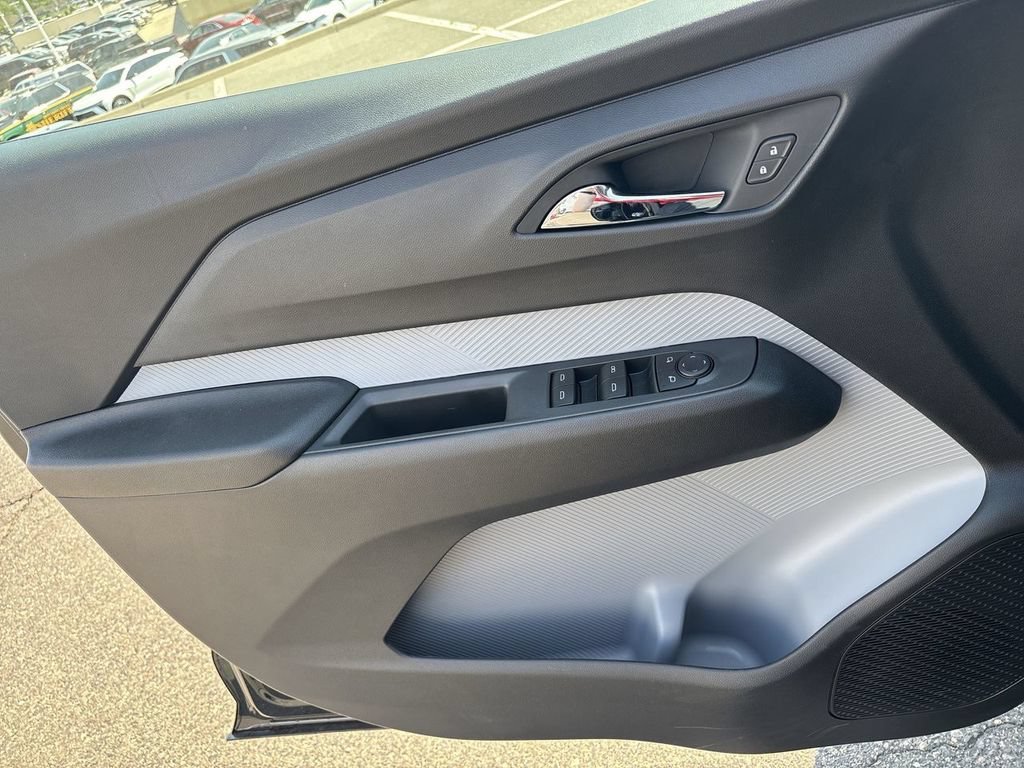 2027 Chevrolet Bolt LT - Photo 22