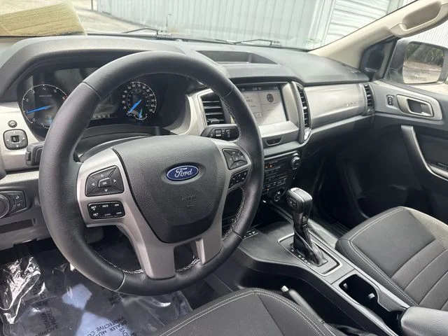 Used 2019 Silver Ford XLT image 16