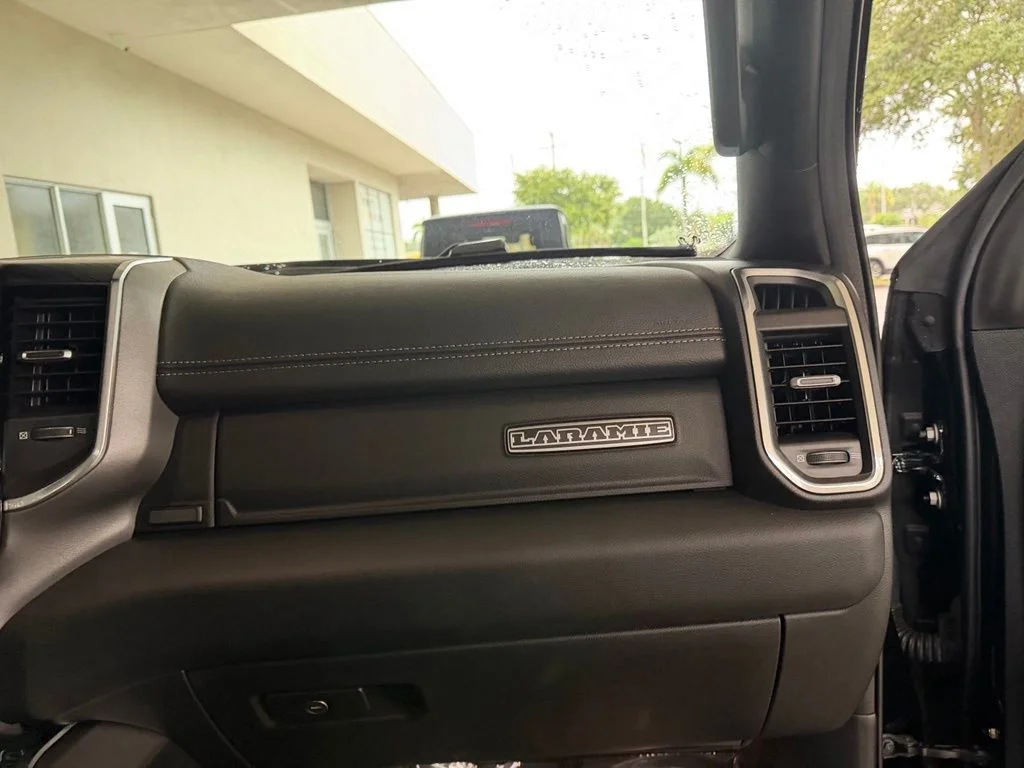 Used 2023 Black RAM Laramie image 28