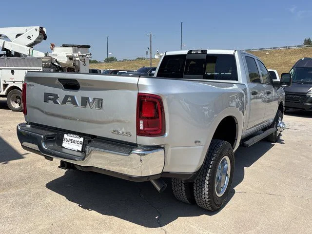 New 2026 Silver Ram Tradesman image 3