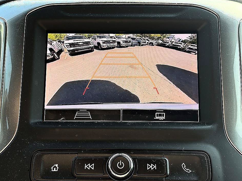 Used 2024 Summit White Chevrolet Custom image 17
