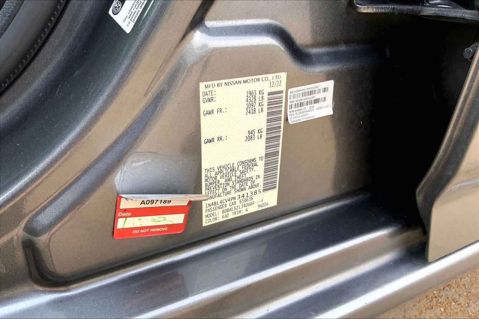 Used 2023 Gun Metallic Nissan 2.5 SR image 35
