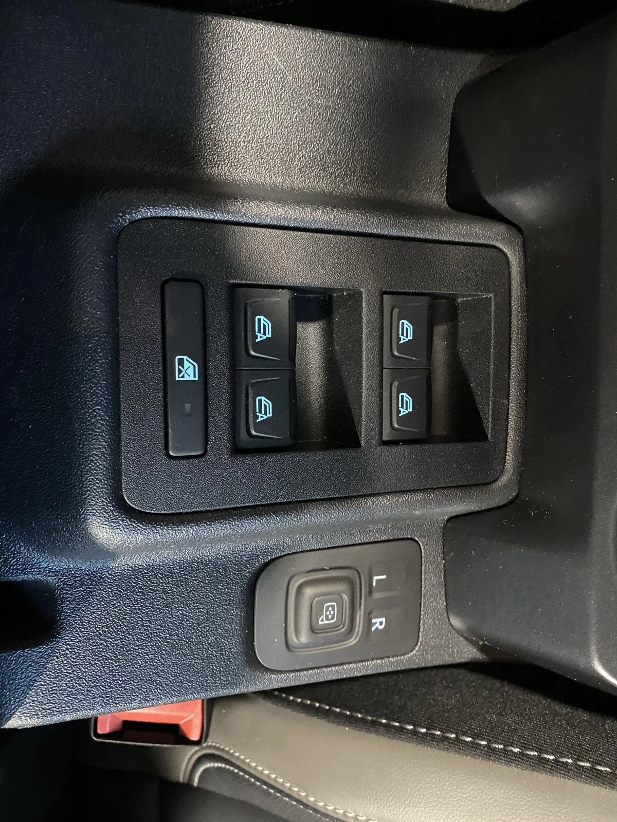 Used 2025 Marsh Gray Ford Outer Banks image 32