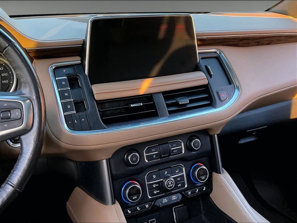 Used 2021 SATIN STEEL METALLIC Chevrolet Premier image 19
