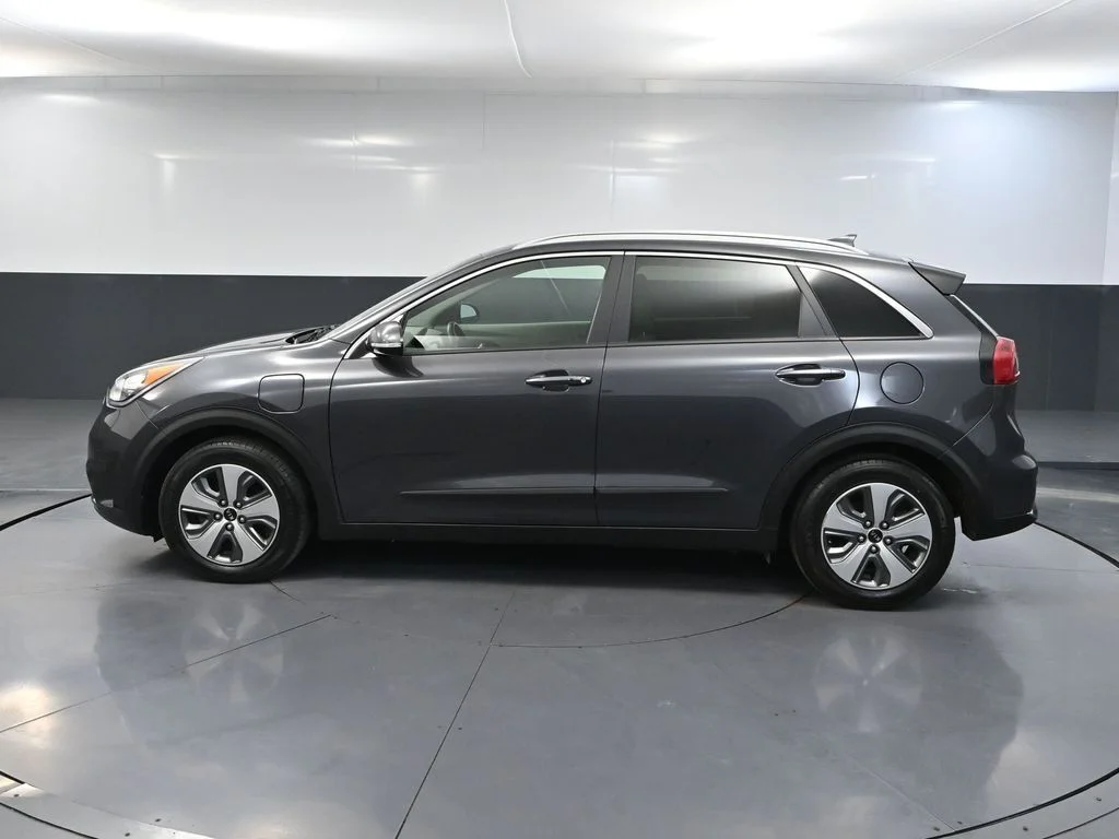 Used 2019 Gray Kia EX image 9