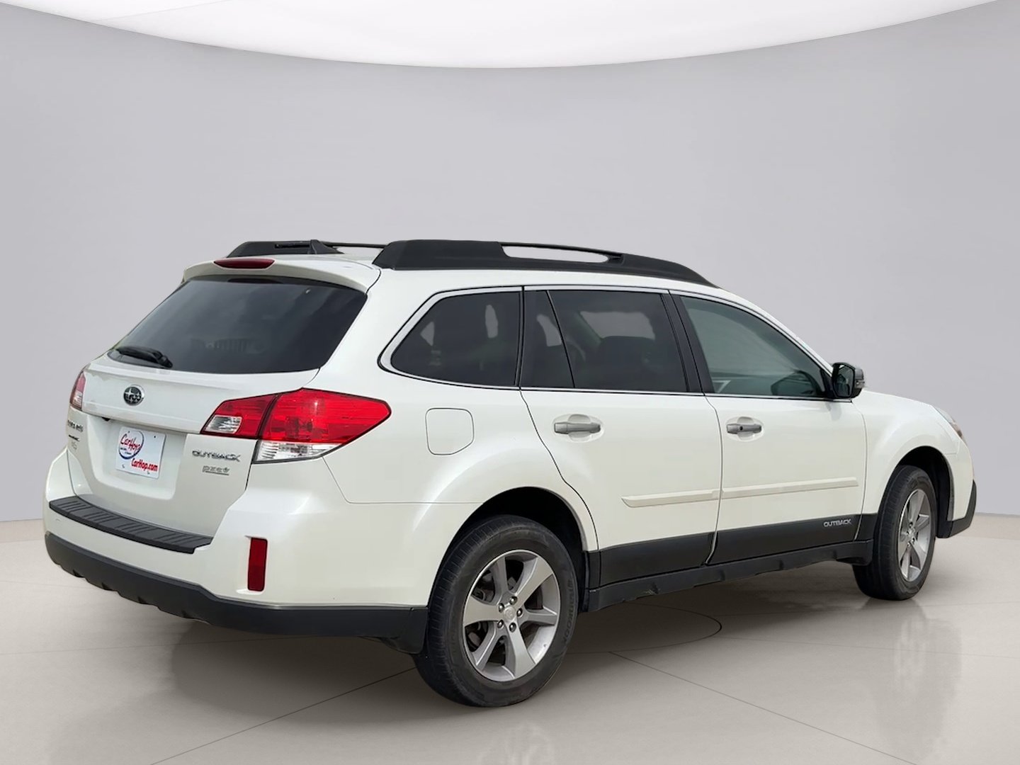 Used 2013 White Subaru LIMITED image 5
