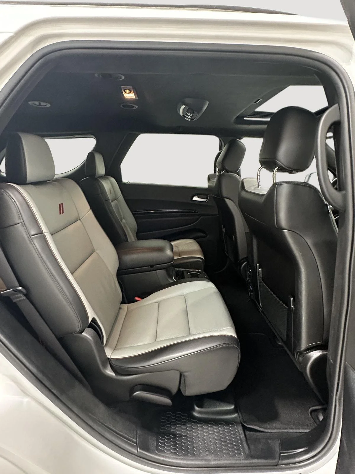 Used 2024 White Knuckle Dodge Citadel image 26