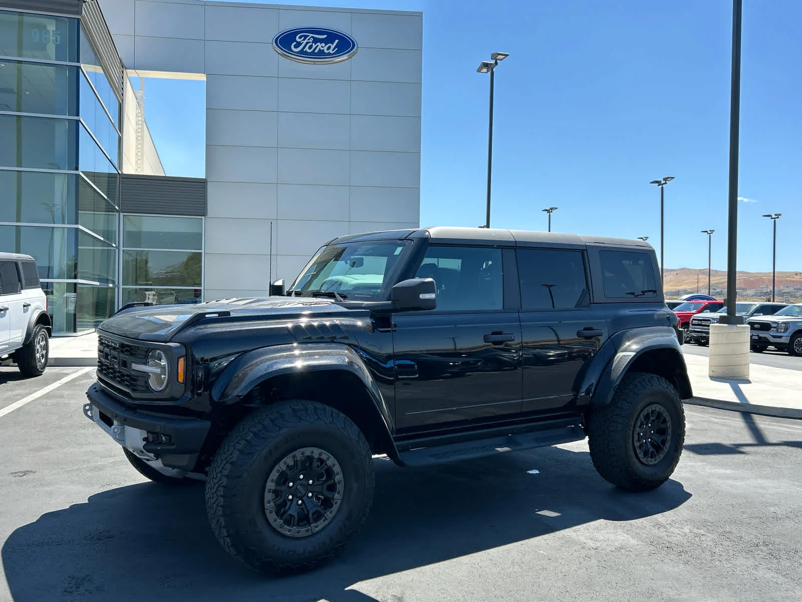 2024 Ford Bronco Raptor 4x4's photo