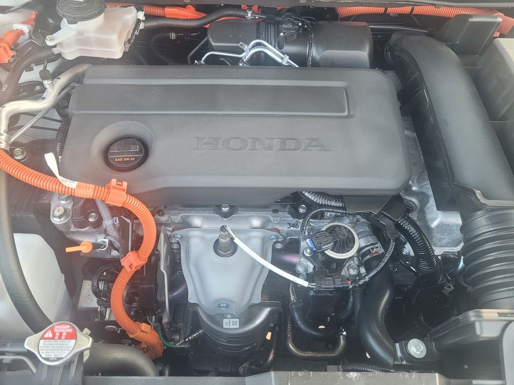 New 2027 Platinum White Pearl Honda Sport-L image 8