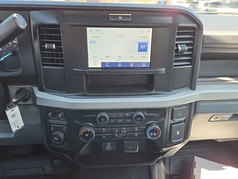 New 2026 Oxford White Ford F-600® XL image 22