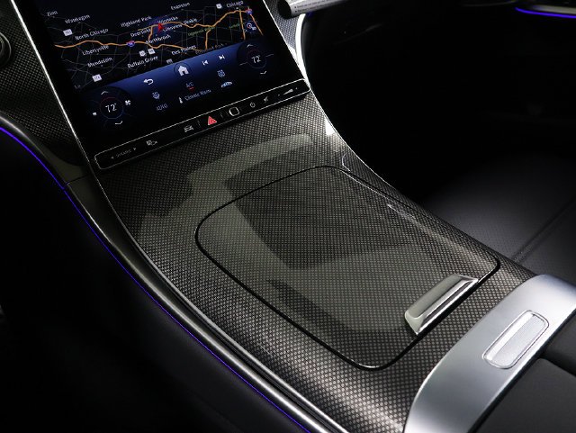 New 2027 Black Mercedes-Benz GLC 300 image 24