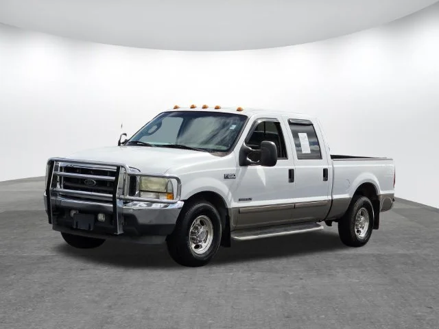 Used 2003  Ford Lariat image 6