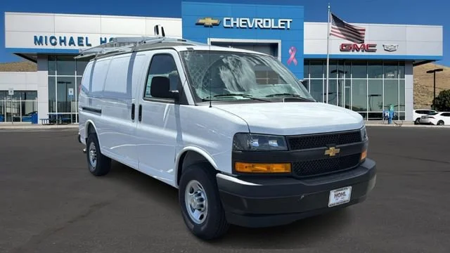 2026 Chevrolet Express 2500 Work Van HD's photo
