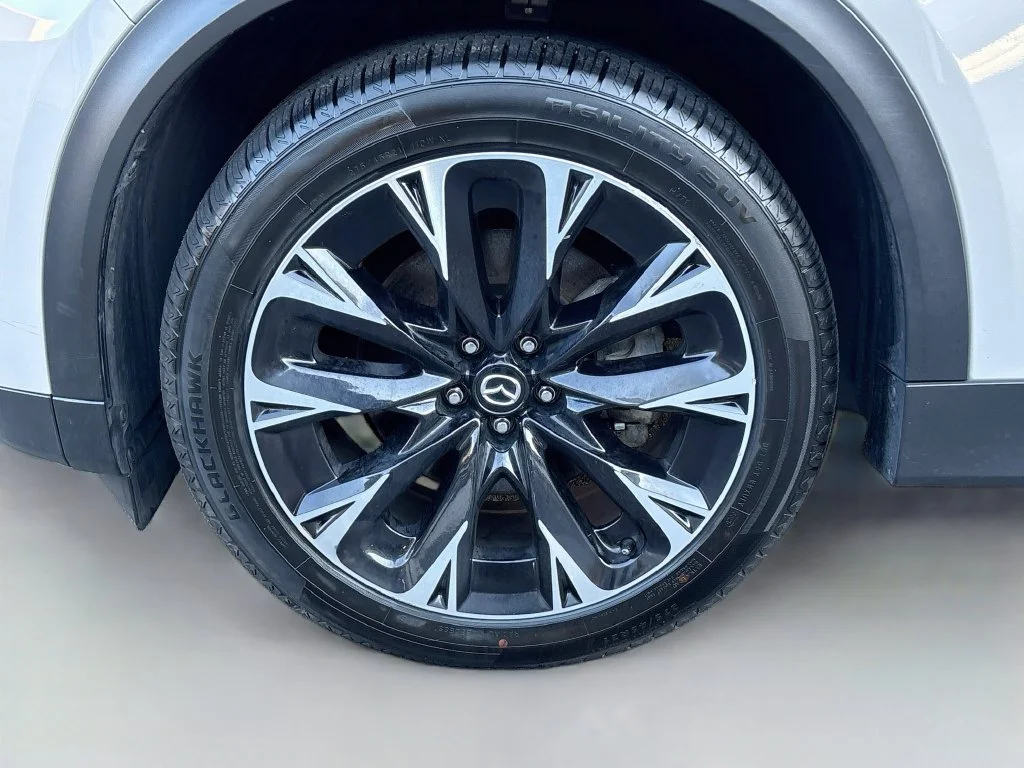 Certified Used 2024 Platinum Mazda Premium image 34