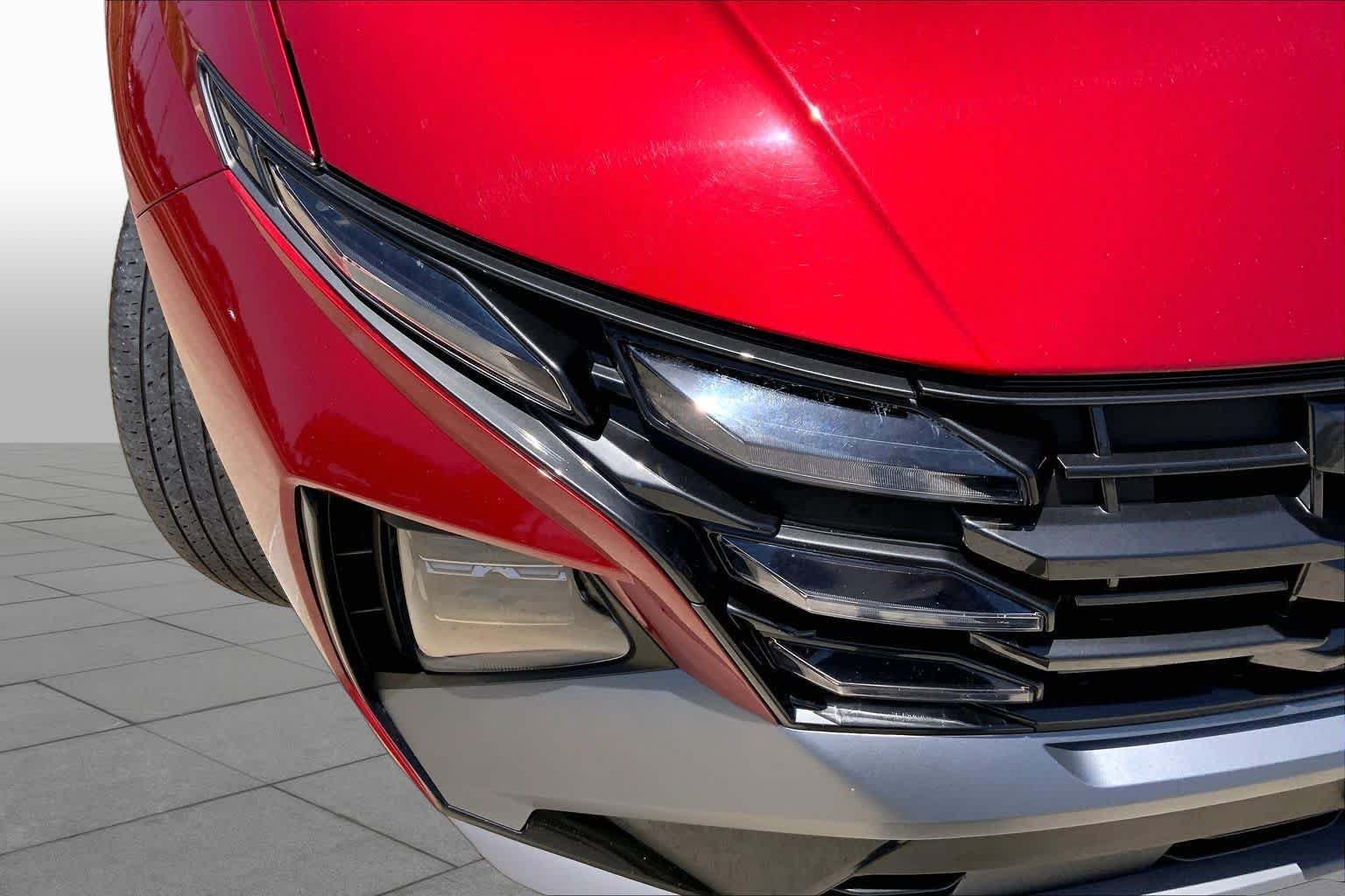 Used 2025 Ultimate Red Hyundai SEL image 26