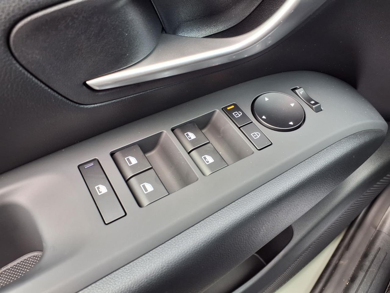 New 2026 Sage Gray Hyundai SEL image 11