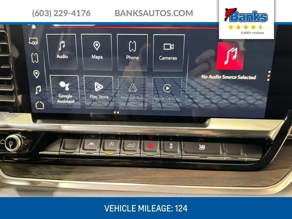Used 2026 Glacier White Tricoat GMC SLT image 14