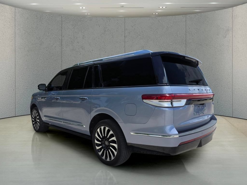 Used 2022 Crystal Blue Metallic Lincoln Black Label image 7