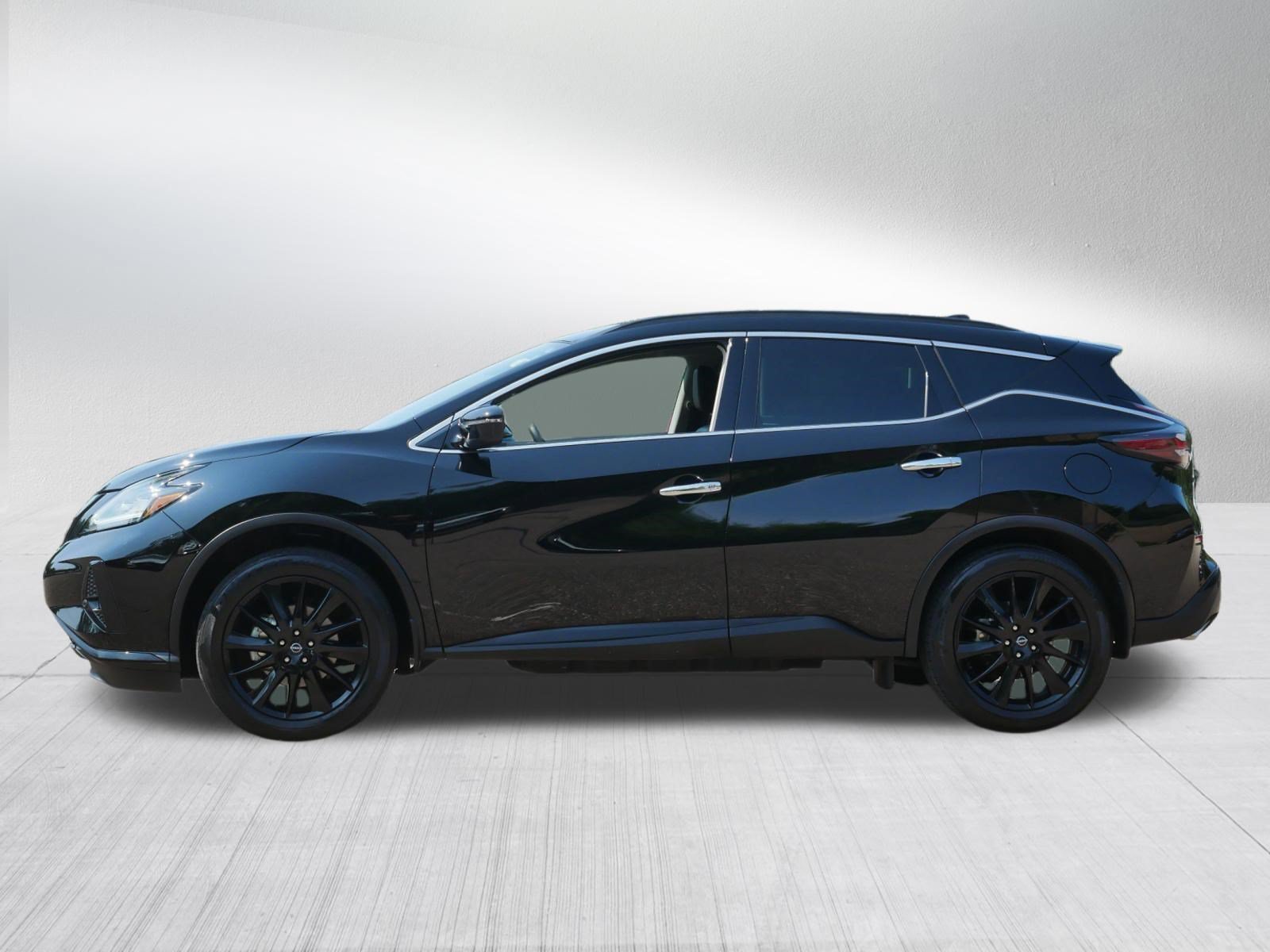 Used 2024 Super Black Nissan SV image 4