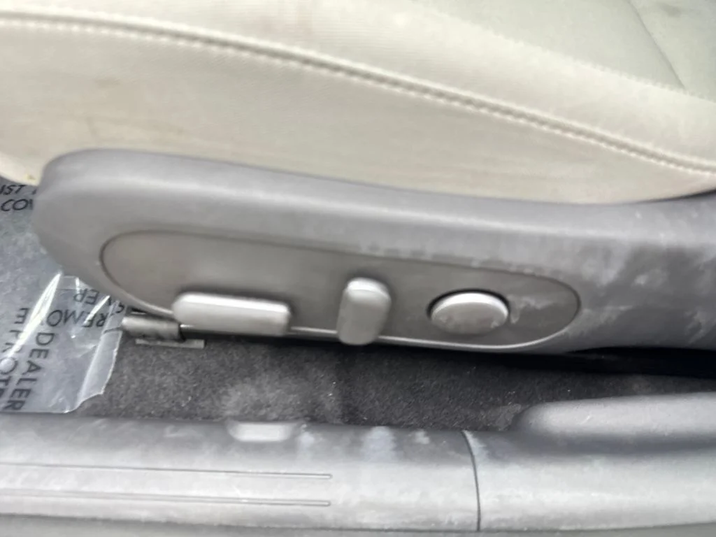 Used 2024 Gray Hyundai SEL image 30